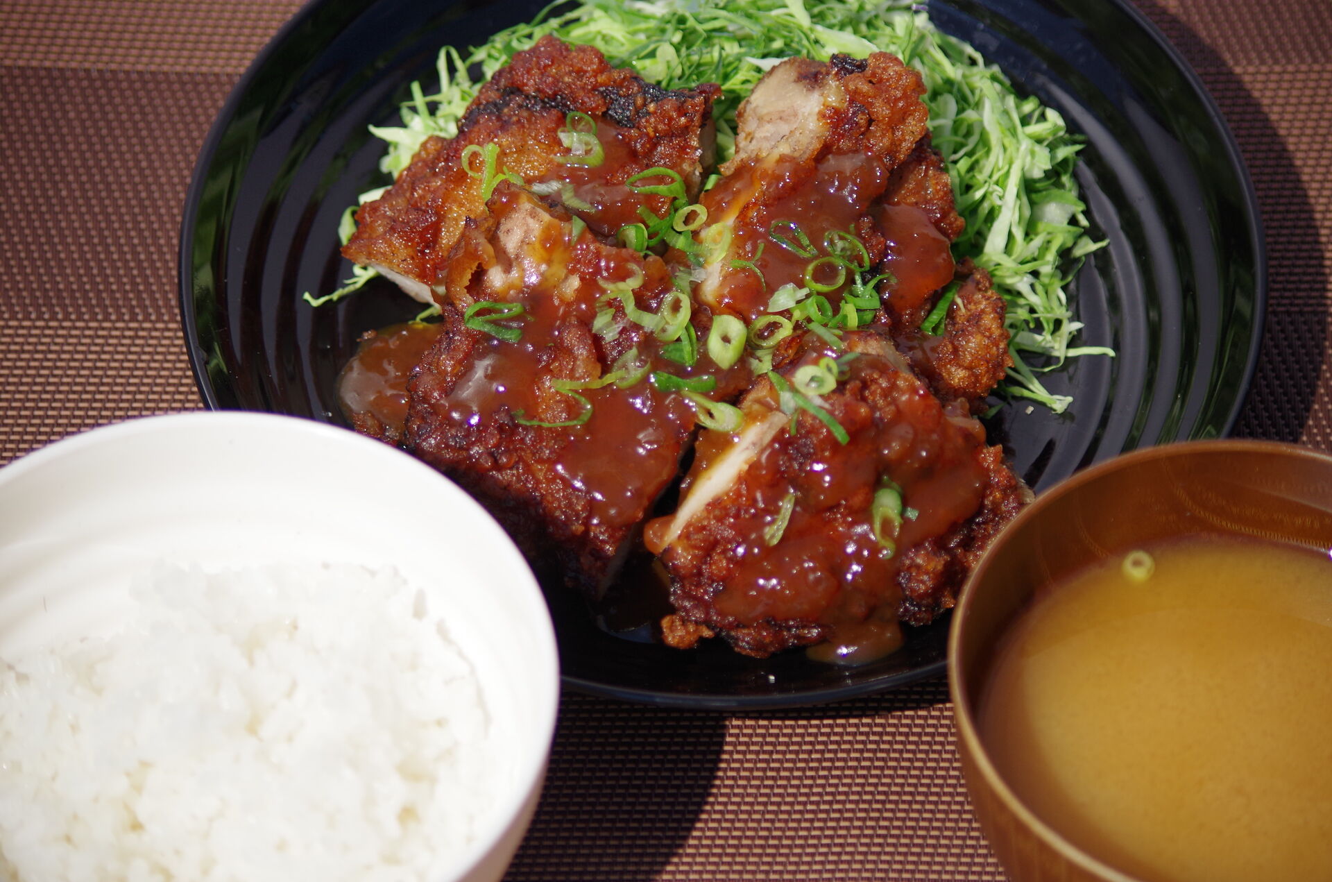 【岡崎市】選挙の日ってウチじゃなぜか投票行って唐揚げ食べるんだ